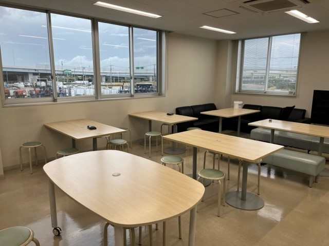 時給1700円☆10時→17時♪データ入力☆書類発行♪＠浮島町