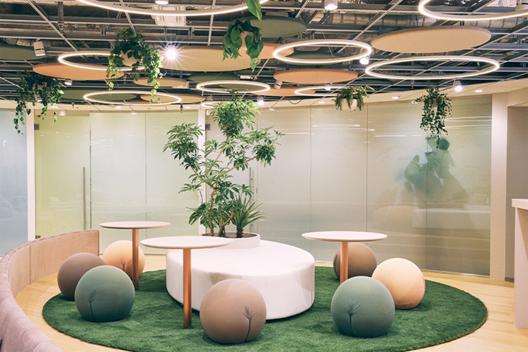 電話ナシ！高時給1900円♪◎直雇実績多数◎営業サポート★*｡･