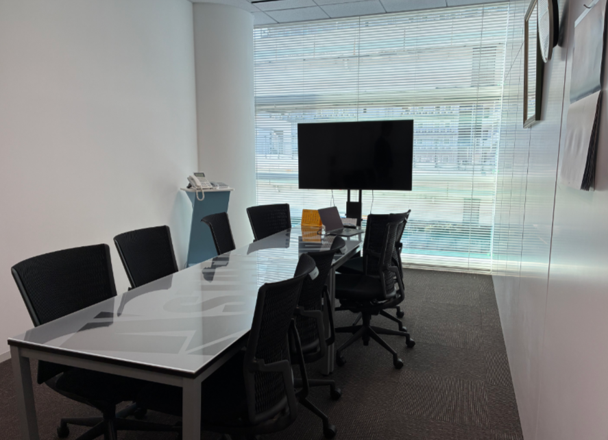 ＼横浜駅スグ／高時給1900円★ポスターのデータ修正や印刷業務♪