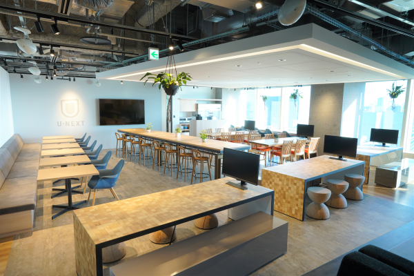 在宅多め！平日休みも満喫♪動画＆音楽サービス◆採用サポート