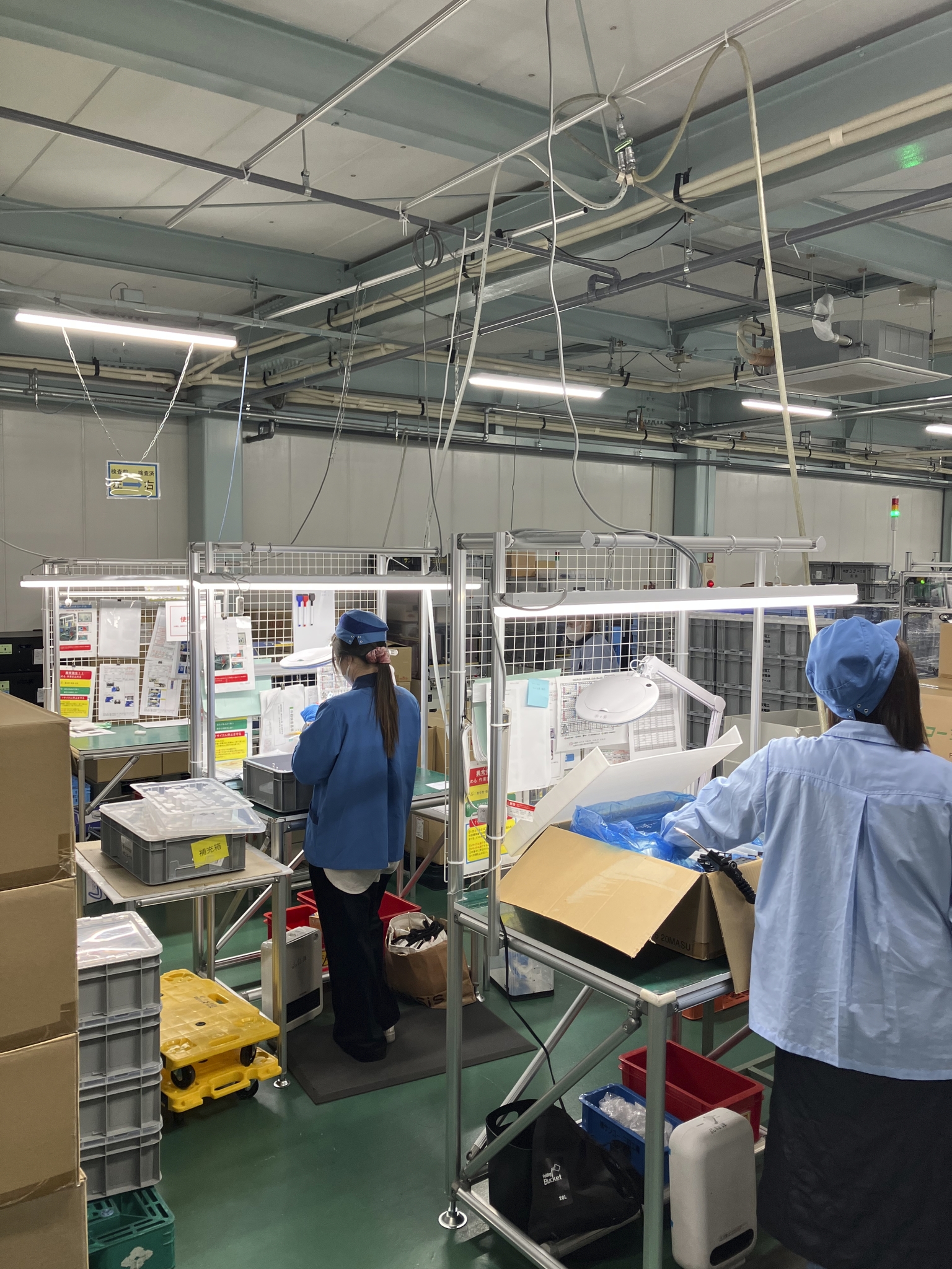 流れ作業じゃないから安心＊プラスチック製品の検査♪未経験OK！