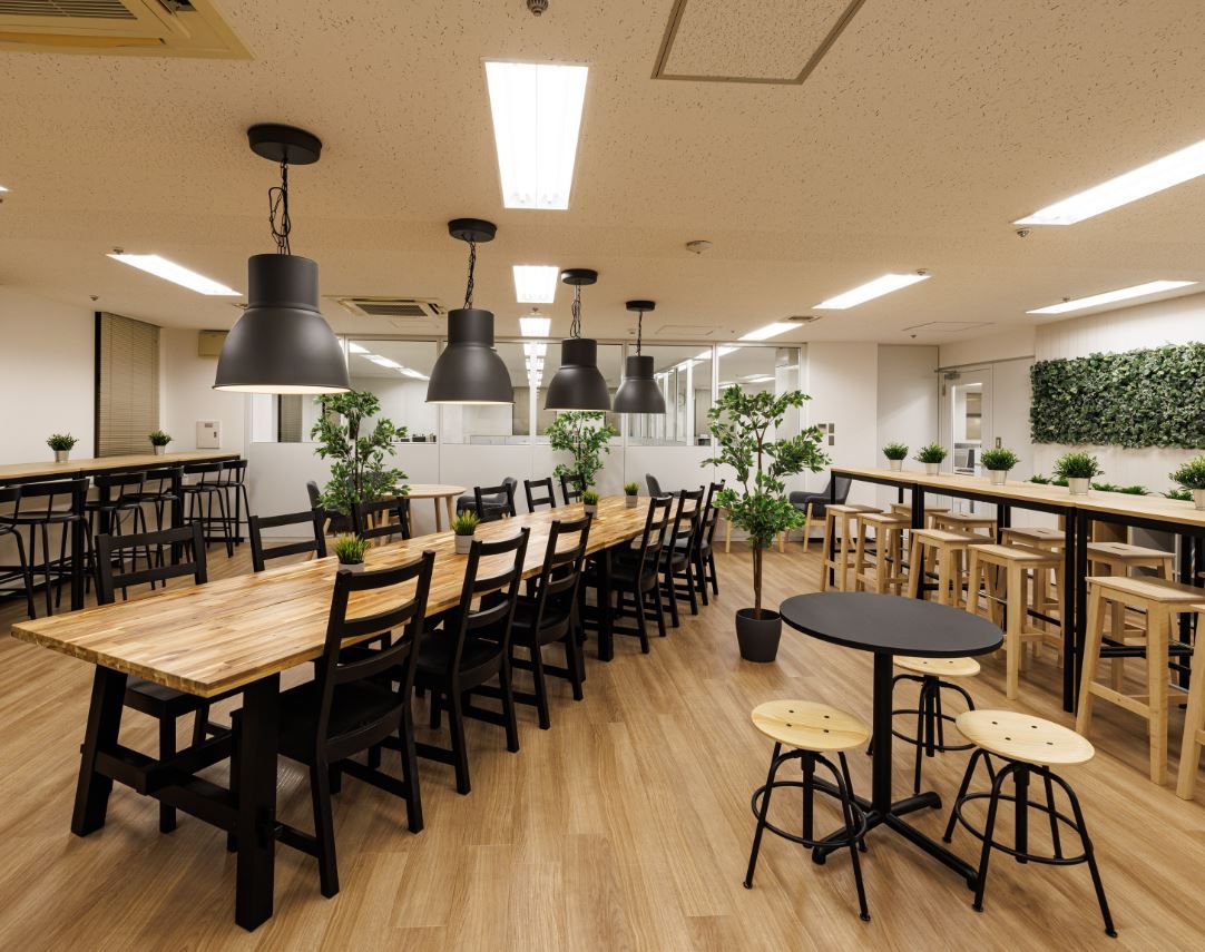 【正社員登用あり】土日祝休×17時定時☆時給1,490円♪総務事務