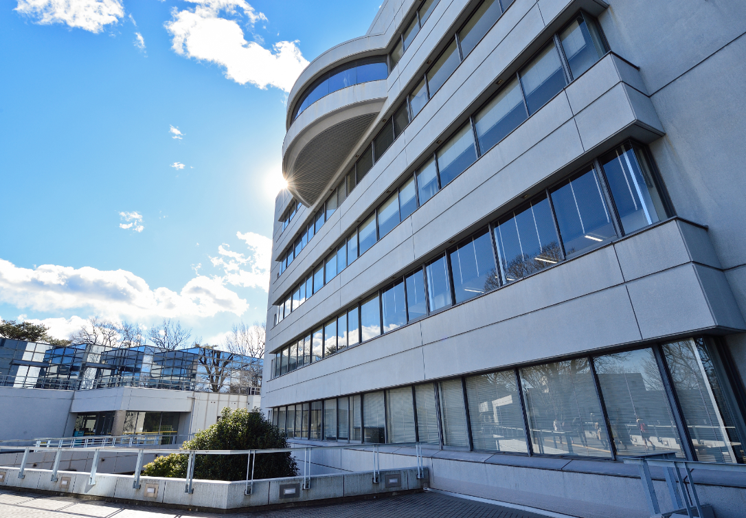 ＼清瀬＊9時～17時／◇福祉の大学で部署アシスタント