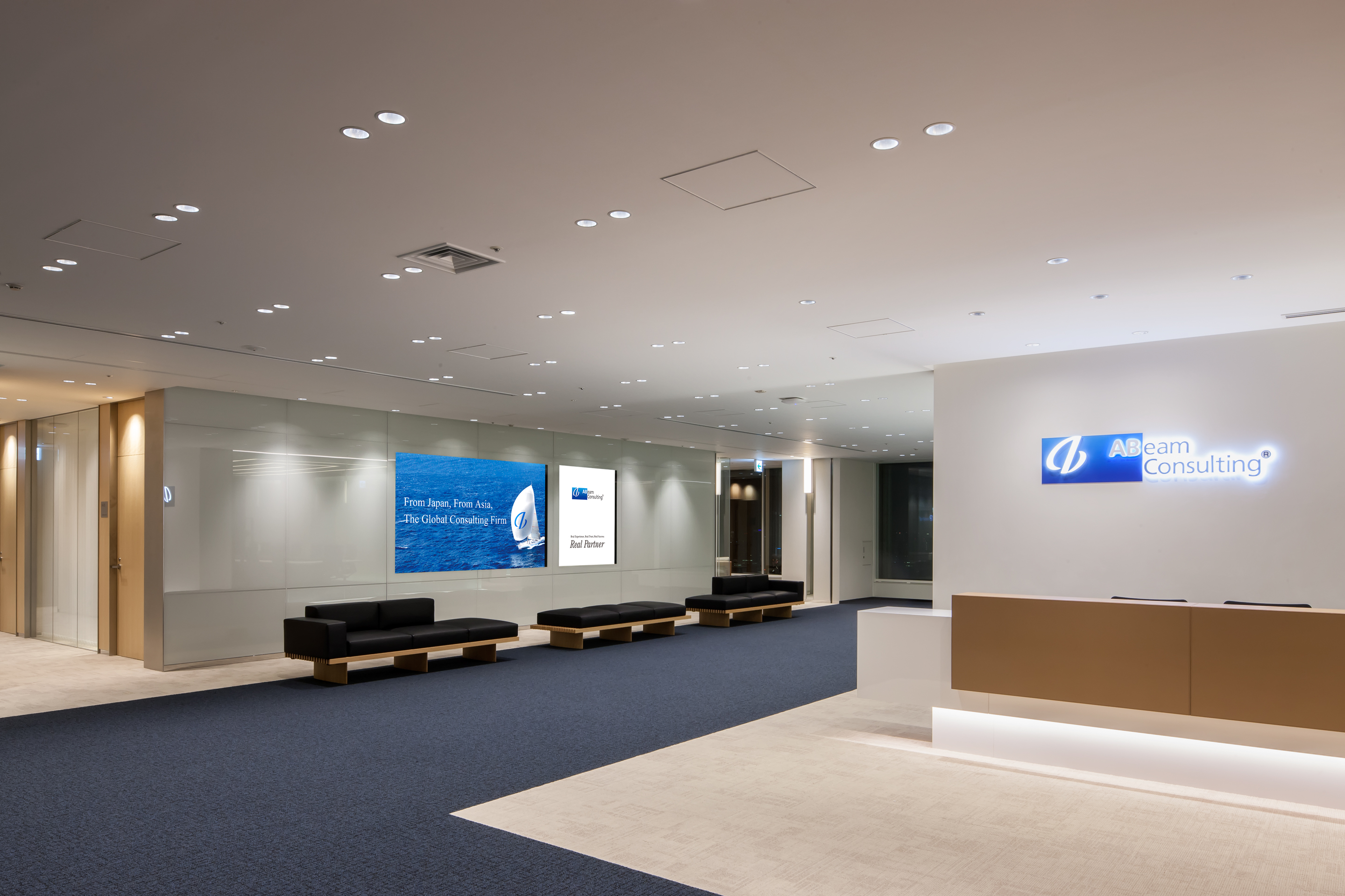 ＼週2.3在宅★1,900円／大手×法務部でサポート事務＠東京