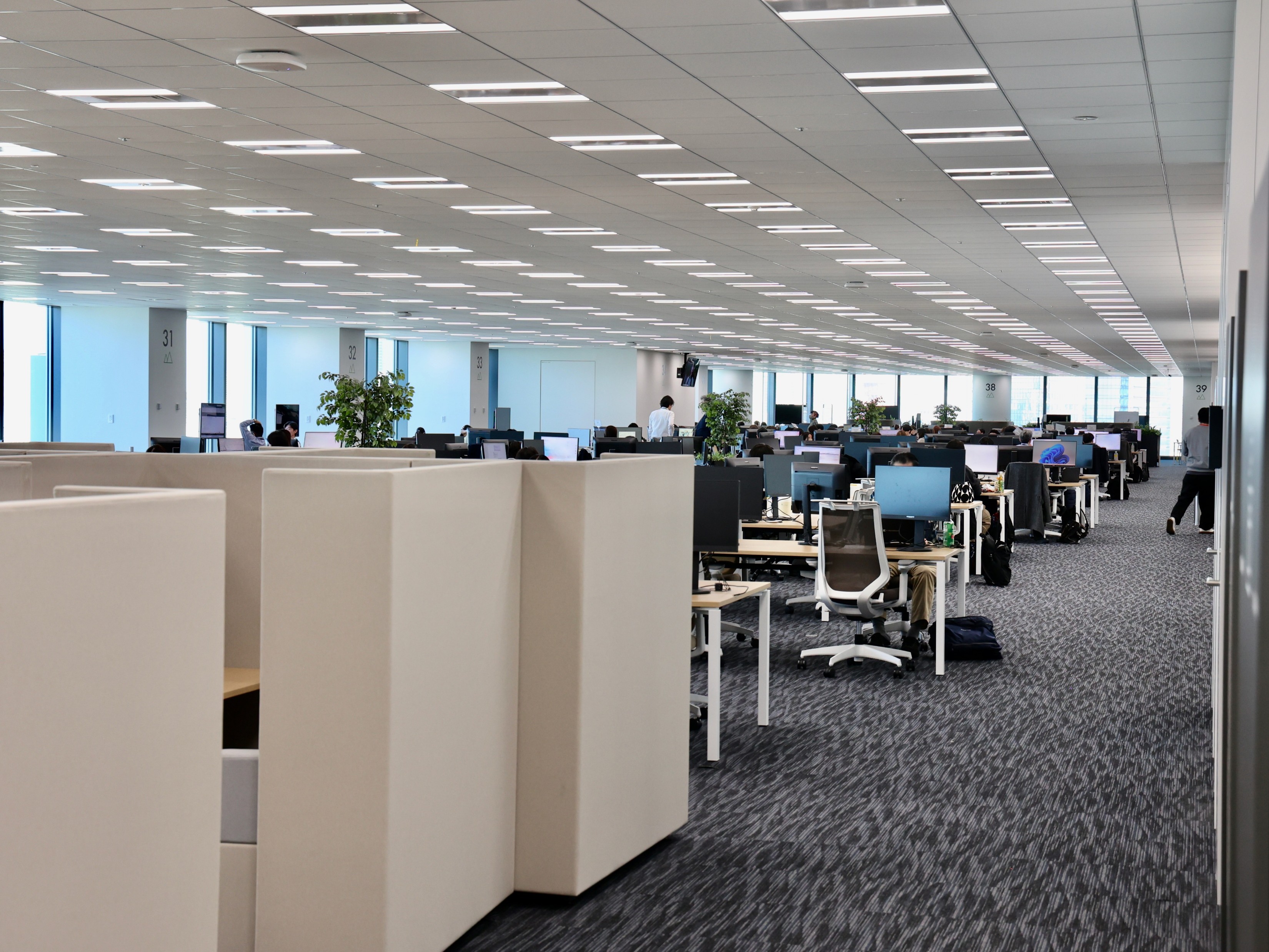 【20～30代】大手グループで長期安定＊正社員登用あり！週2在宅