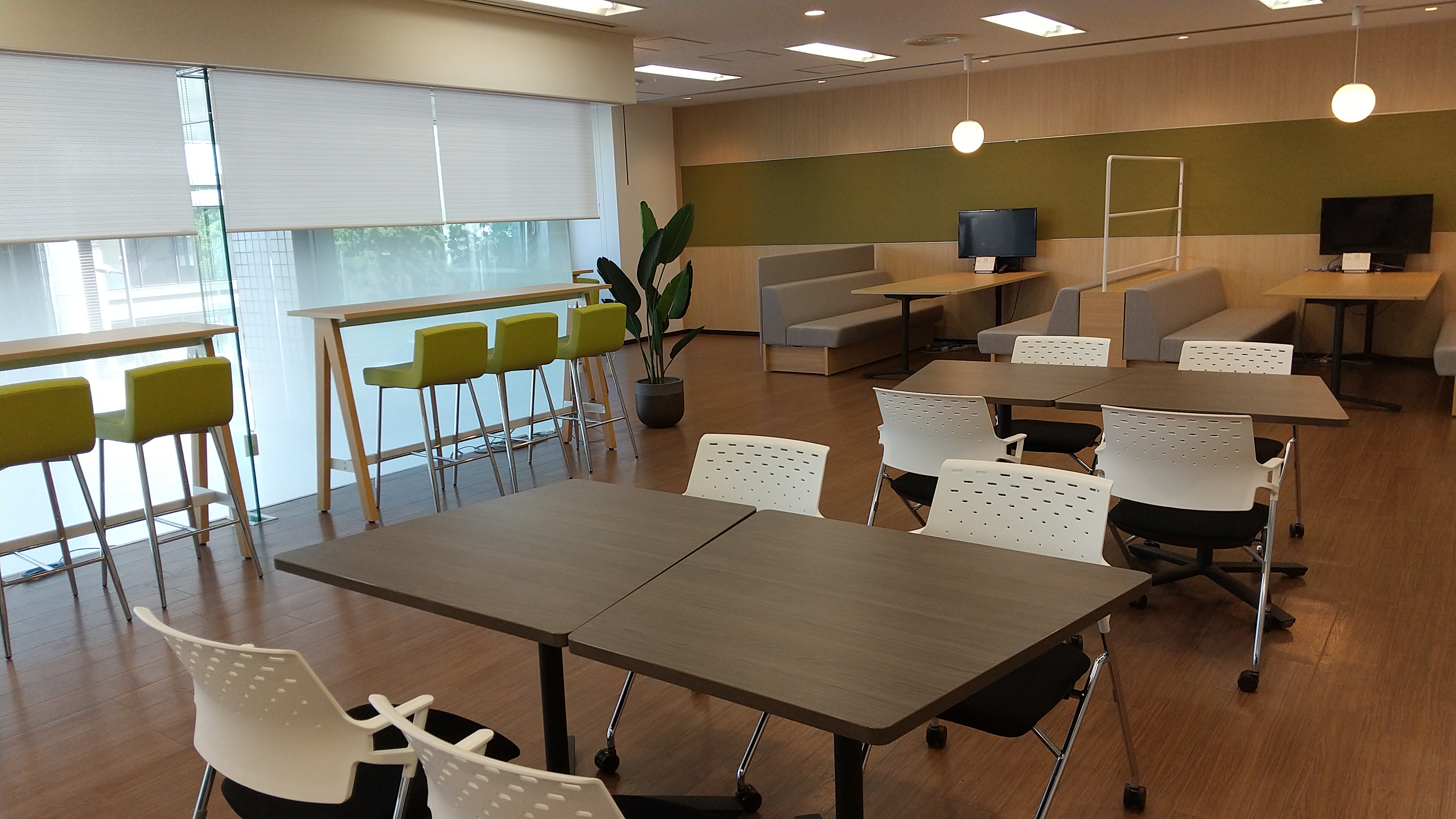 ＜6月start★＞労務経験者必見♪老舗の出版業界！残業なし◇