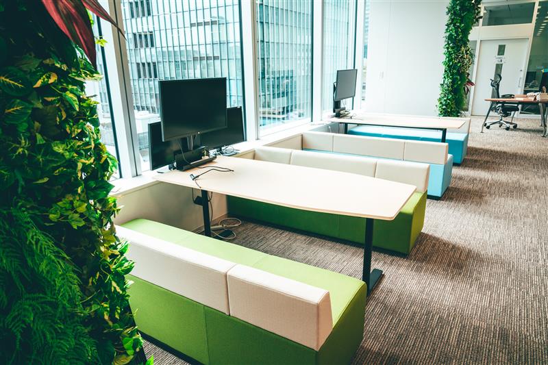 ＼未経験OKの経理サポート☆／17時定時◆20～40代カツヤク中！