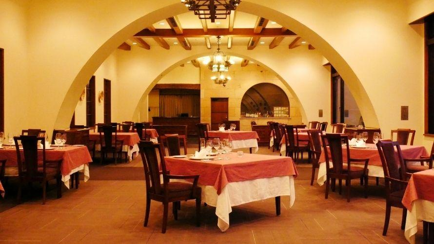 ＼有名ホテルで働こう♪／事務未経験OK◎英語活かせる予約確認☆