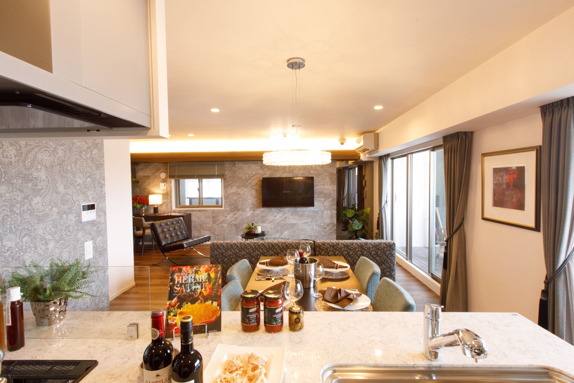 ≪パソコン操作は「入力程度◎」≫ゆとりあり♪受付のオシゴト☆