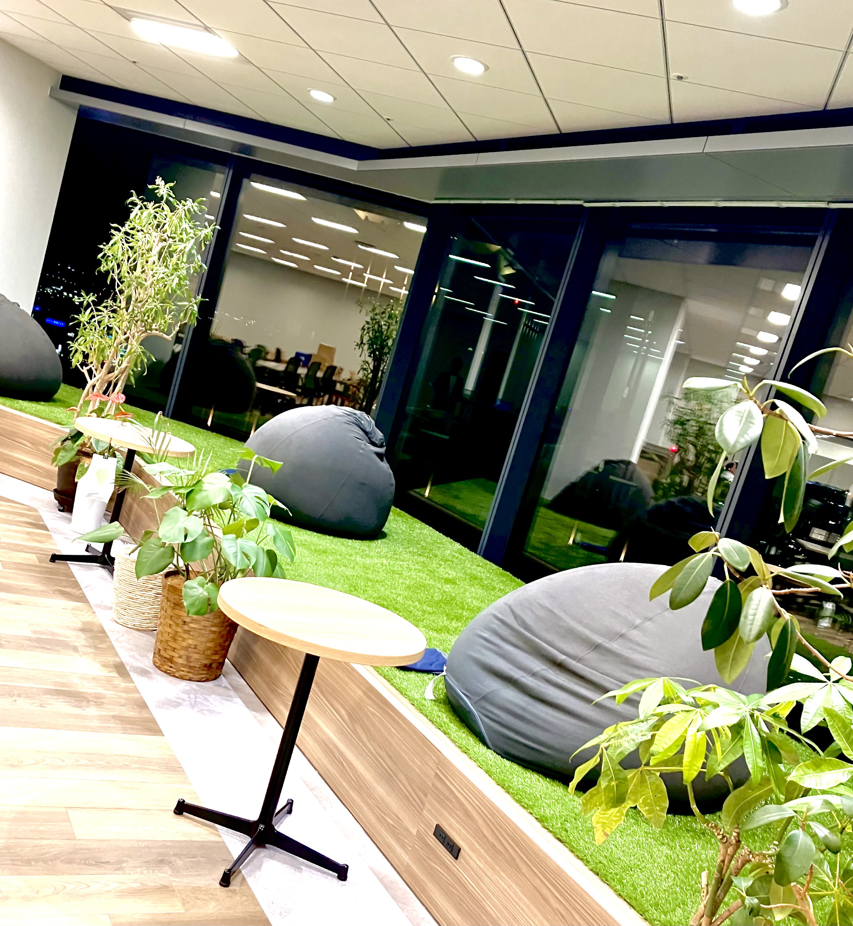 接客経験生かす★受付＋総務《グランフロント大阪☆》未経験OK★