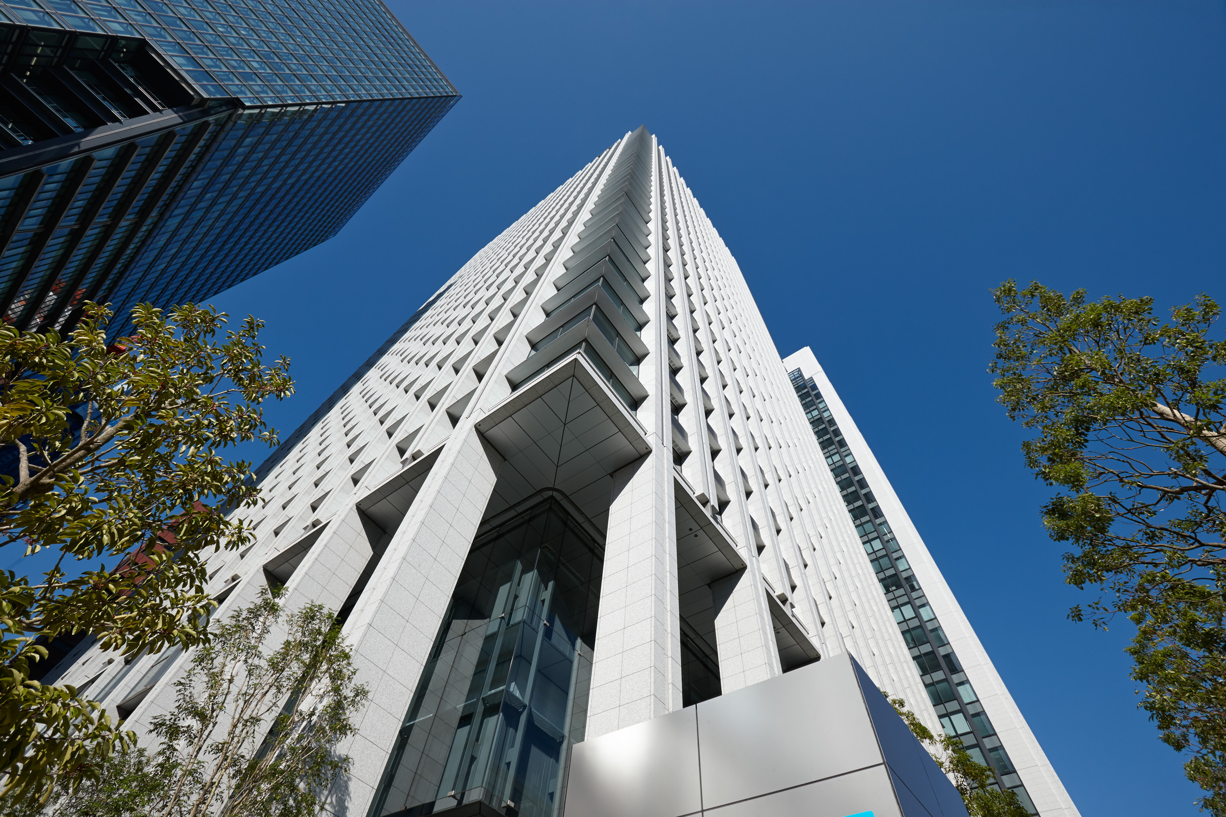 【6月～】環境◎残業基本なし！政府系銀行で秘書＆事務サポート