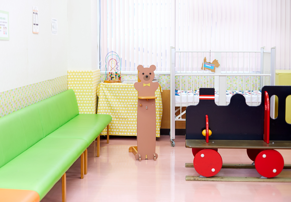 <八王子市内/車通勤OK>週2~3日(扶養内) ~こどもクリニック~