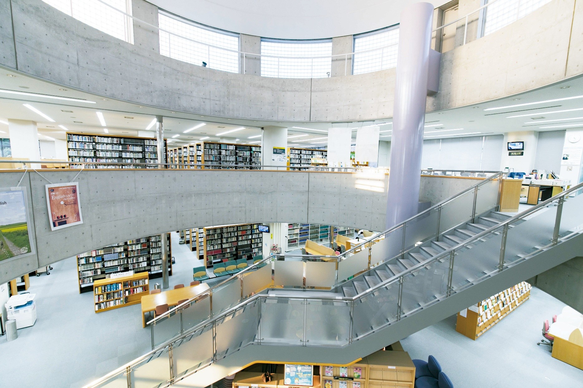 働きやすさが自慢♪大学事務*データ入力＆学生対応☆彡