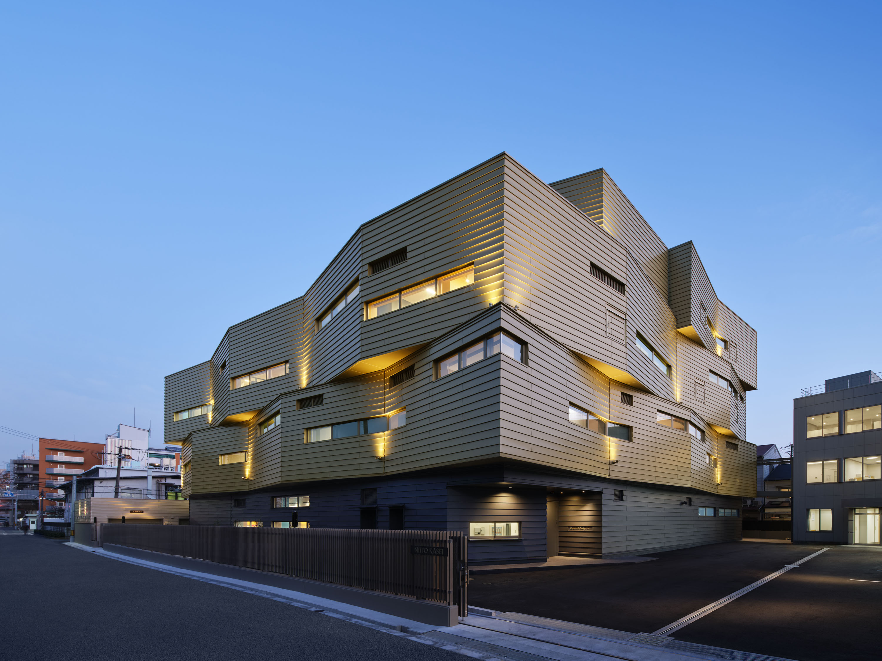 就業先イメージ