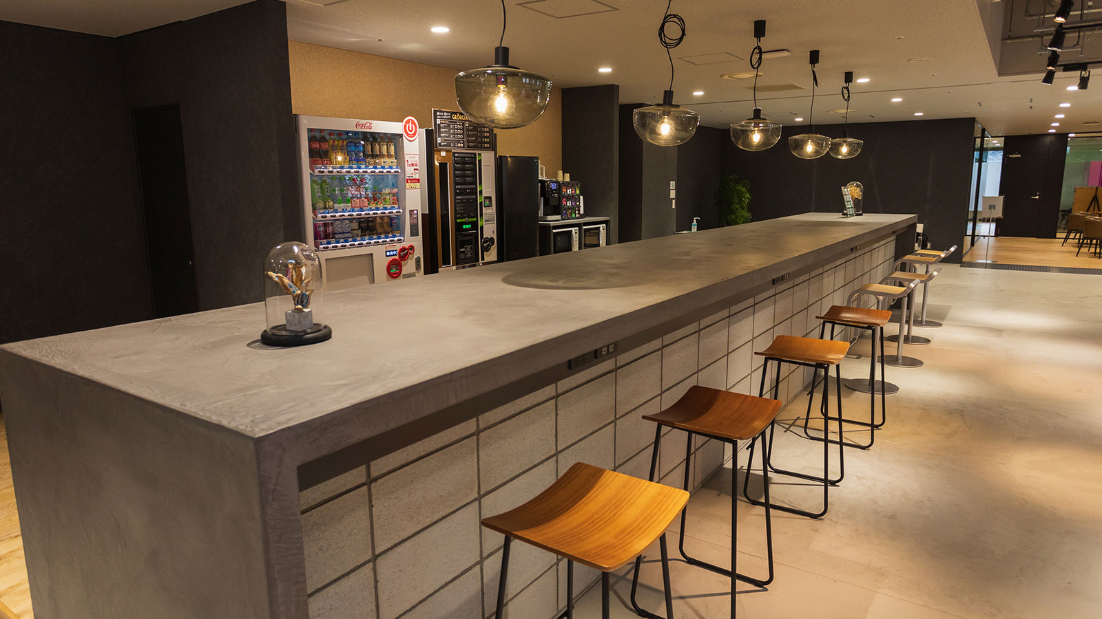 【5月開始】関内駅3分◆長期♪野球チケット販売･企画部の事務！