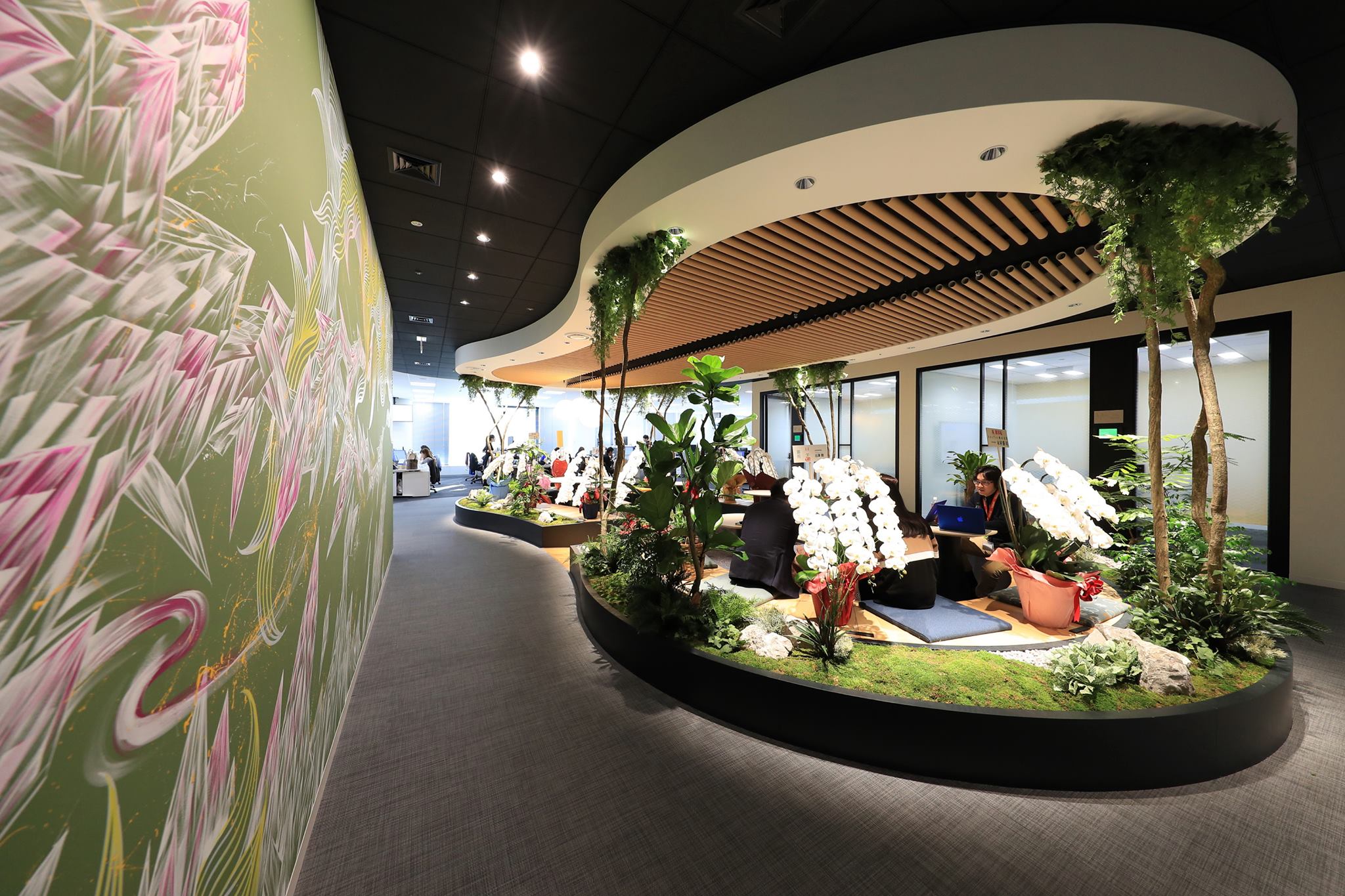 ＼9割在宅+.*.／求人サービス運営する部署でカスタマーサポート