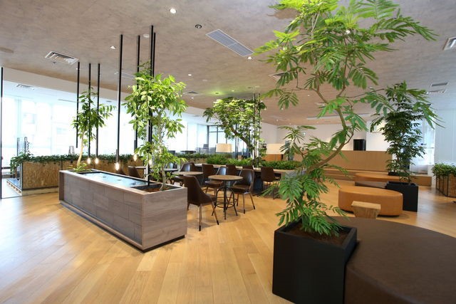 ＼未経験×マーケティング／TELなし！ITベンチャー♪服装自由