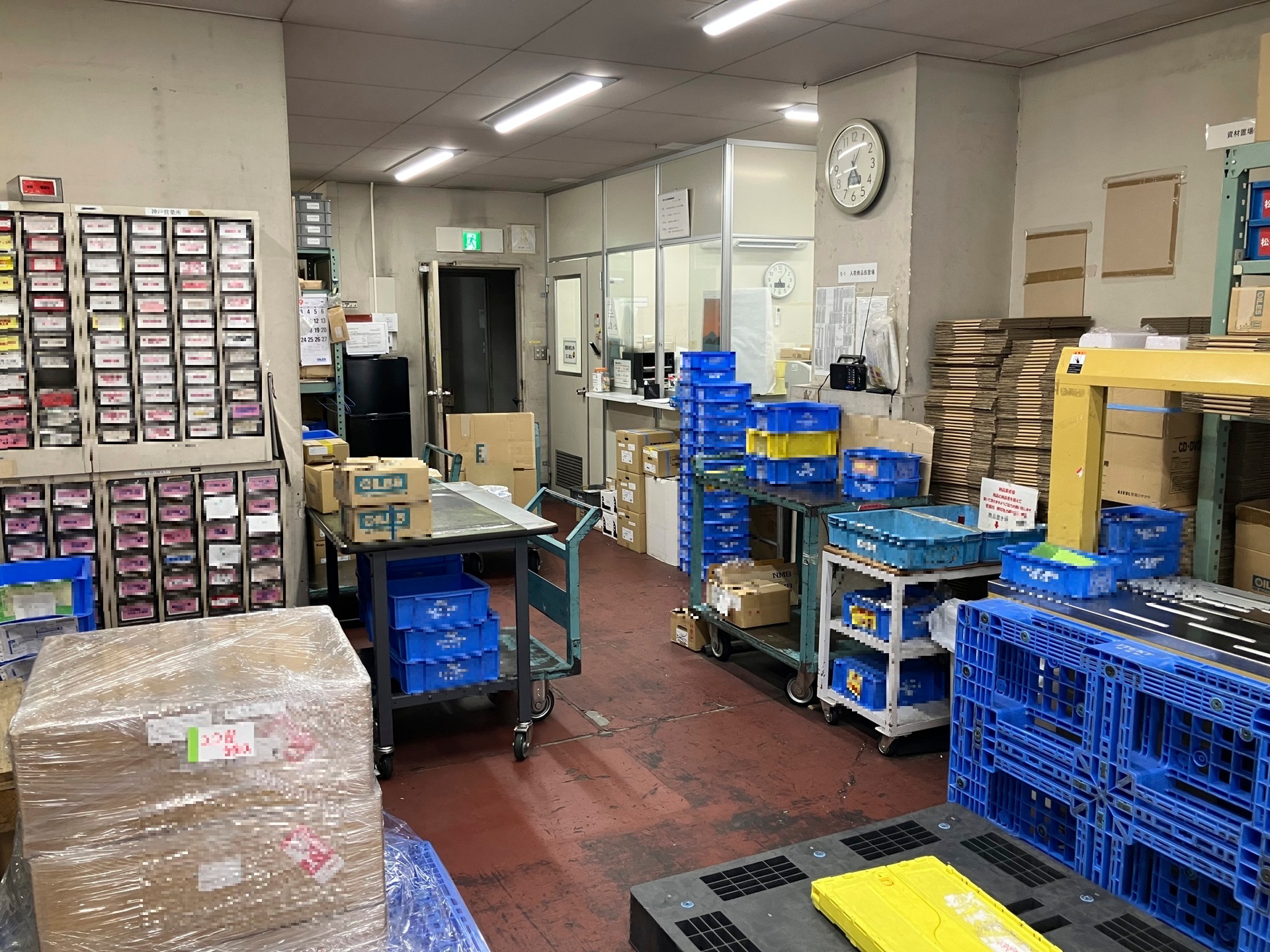 《年収357万～↑》物流経験活かしてキャリアUP！駅チカで便利★