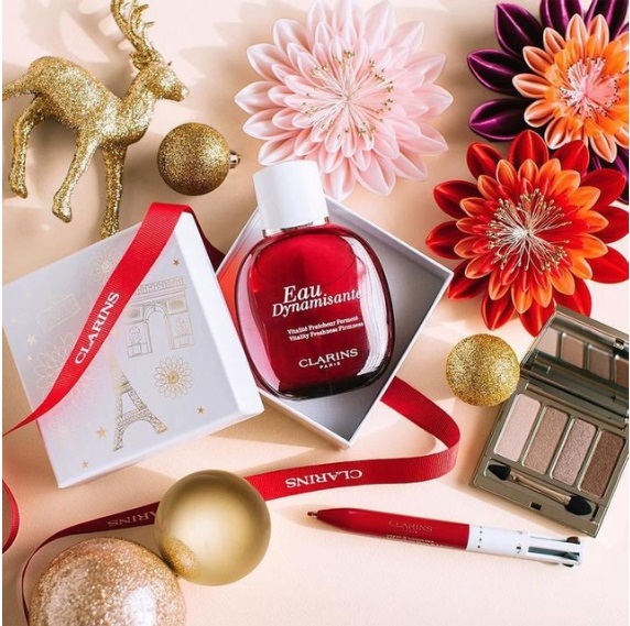 在宅あり★外資コスメ＼2000円×部署アシスタント／9:30START