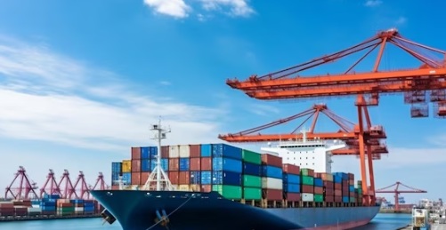 【紹介予定派遣】メーカーでの貿易事務のオシゴト＠鶴見区