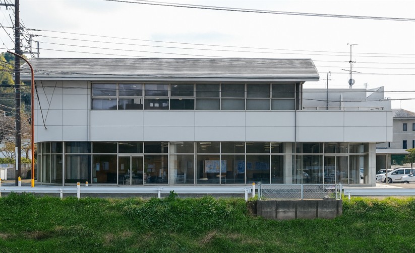 ＼6月★未経験OK／支店で販売＋事務♪8:30-17:00★残業無し！