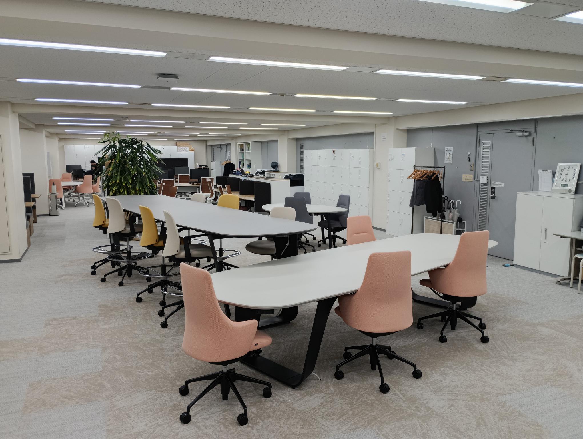 【7月開始】派遣スタッフ活躍中○駅直結！長期◆海外出張手配☆