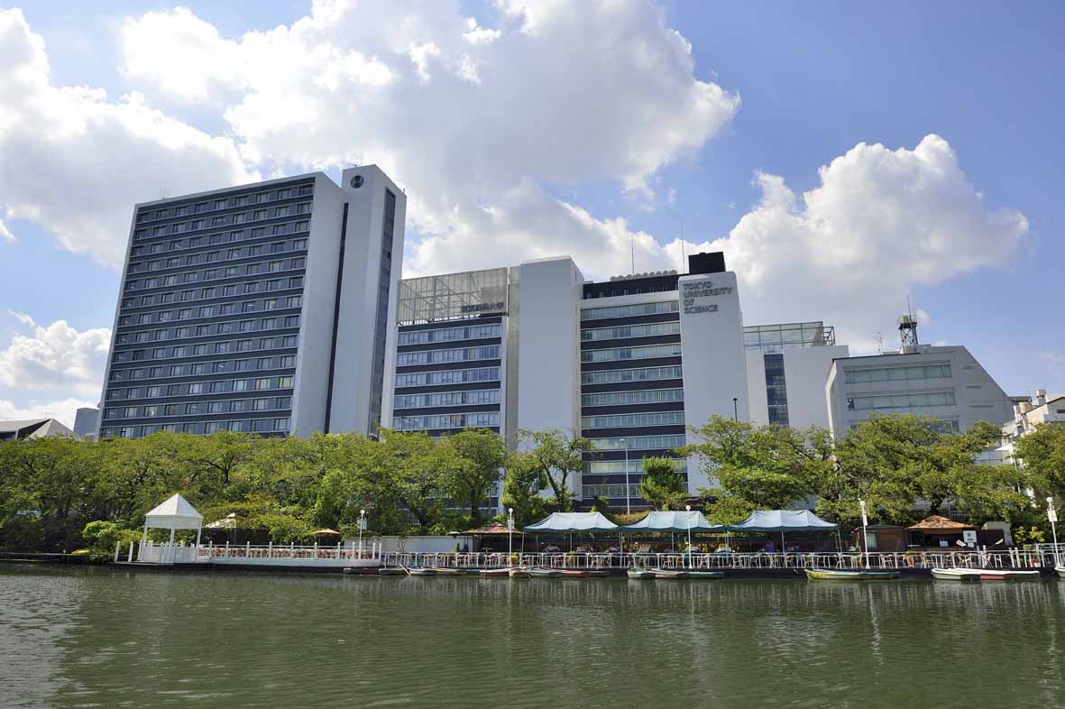 駅チカ理系大学×公的研究費管理の事務【17時定時★】