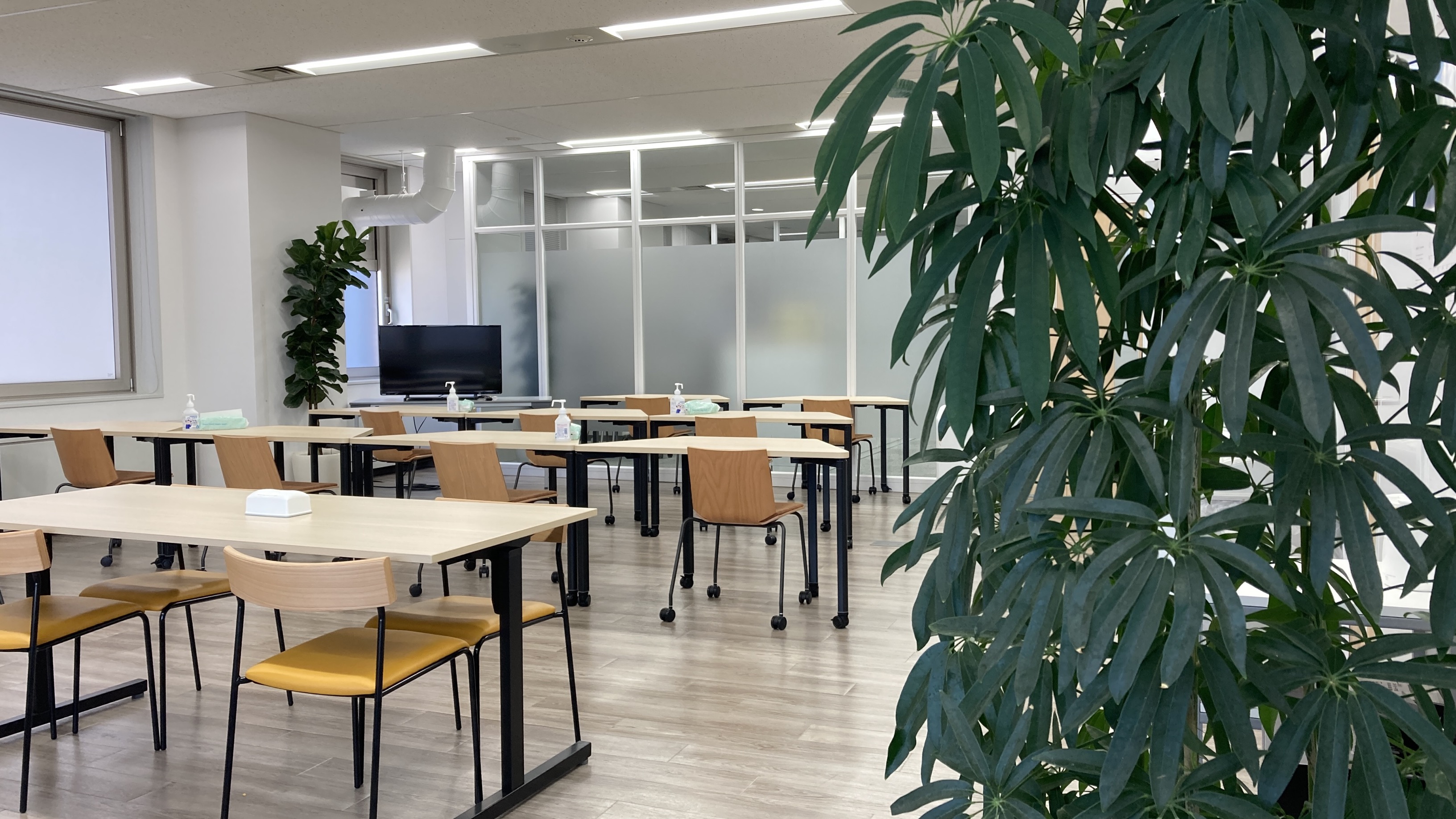 【亀戸】エアコンで有名な会社で事務サポ☆1800円×9:30開始