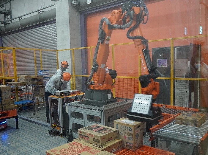 【時給1900円】成長中↑知能ロボット開発会社！ランチ無料★