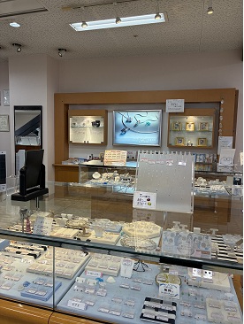 【社員実績あり】時給1400円～☆長期○接客・販売のオシゴト♪