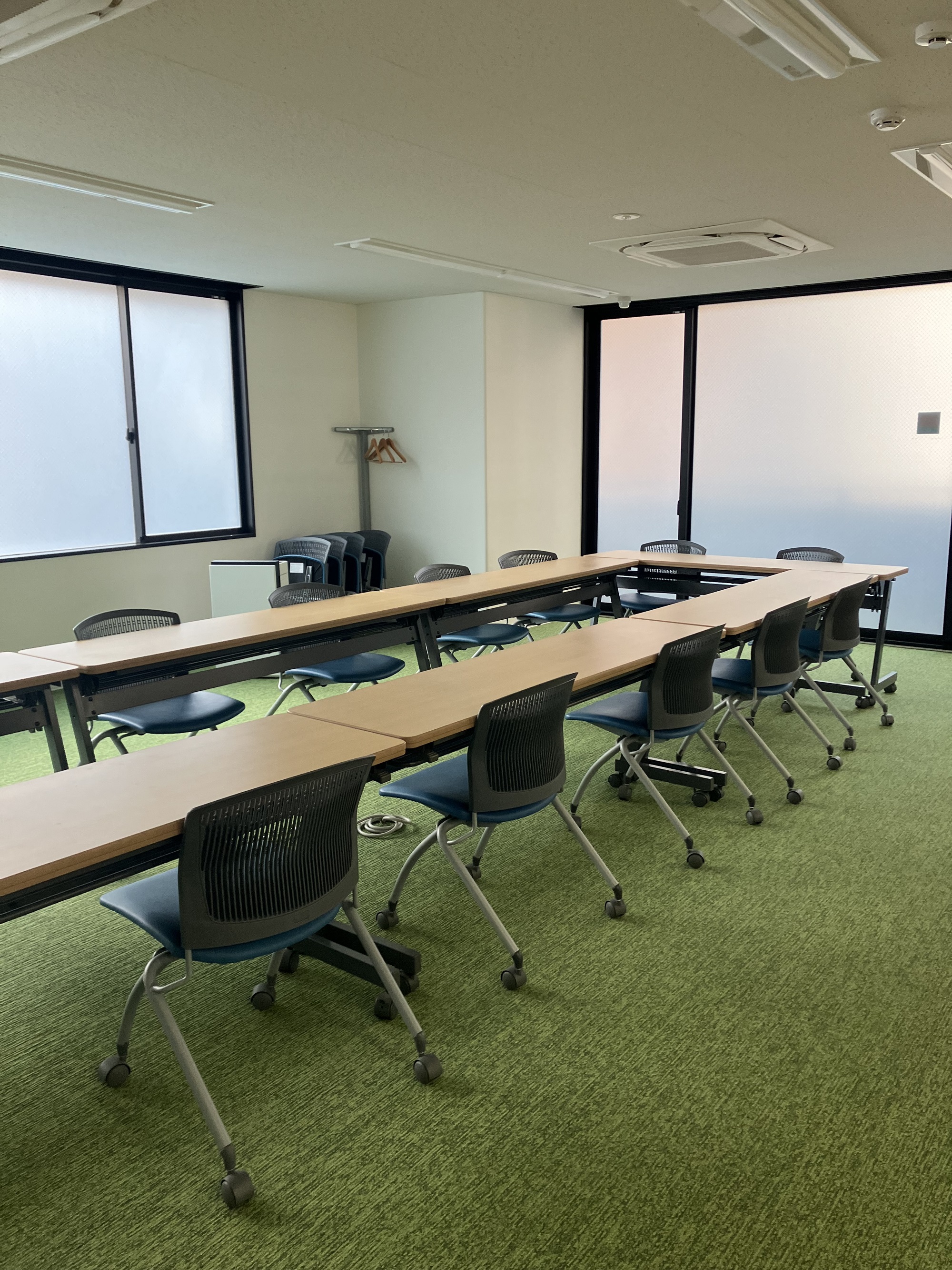 【出勤の服装自由+*】＼在宅週2日～3日／PC入力できればOK@新宿