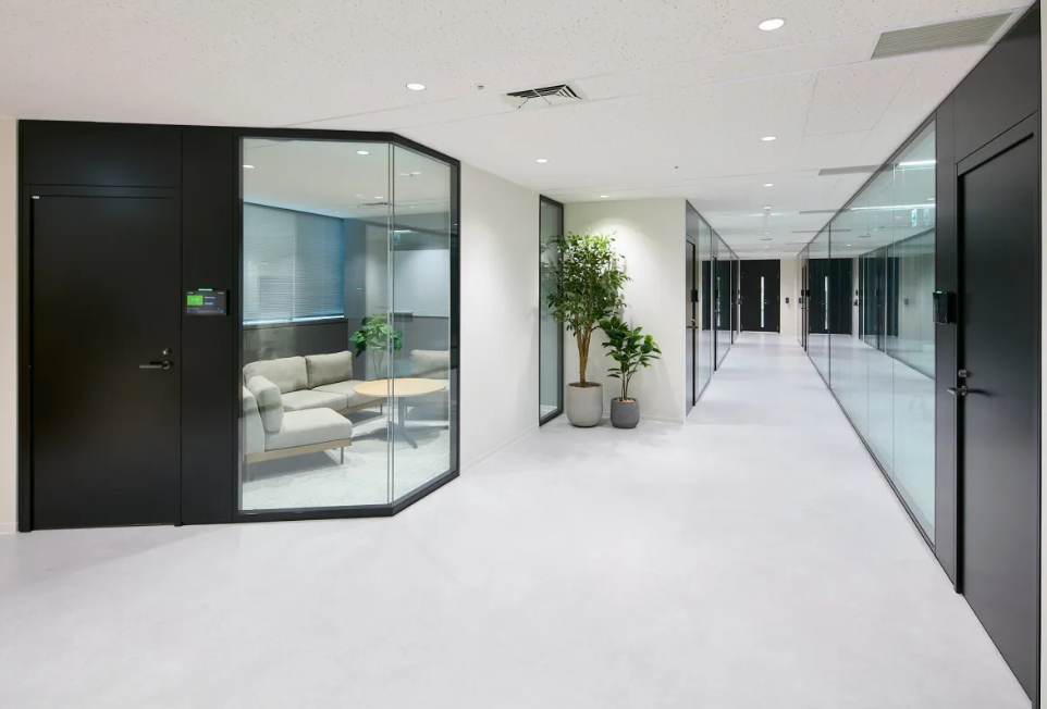 ＜16時半定時★＞直接雇用の実績あり！社員の方のサポート事務♪
