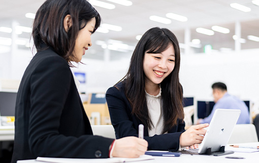 【9月開始】未経験OK！長期◆大手通信サービス業界で採用アシ☆