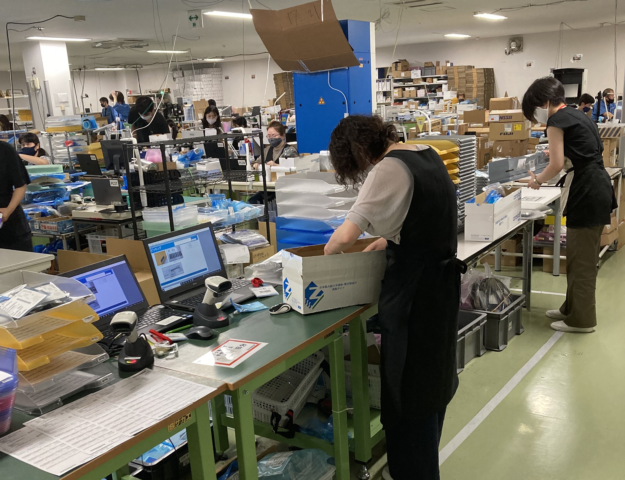 【夜間は時給1,500円以上↑】倉庫内で部品のピッキング＆管理