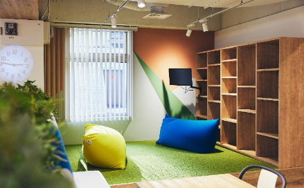 ＼電話少な目＆在宅MAX週3日／IT企業で事務アシスタント☆