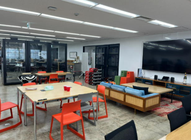 高時給1,950円☆正社員登用実績あり！エンタメ企業で事務サポ♪