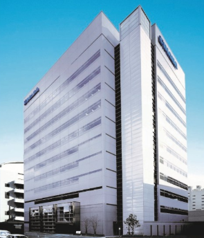 ＜大手商社★社員化制度アリ◎＞電話少なめ！こつこつ事務♪本町