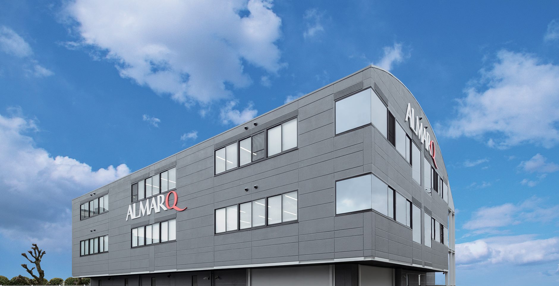 ＜経理ｘ17時まで残業なし＞◎同業務が3名います◎江坂駅すぐ