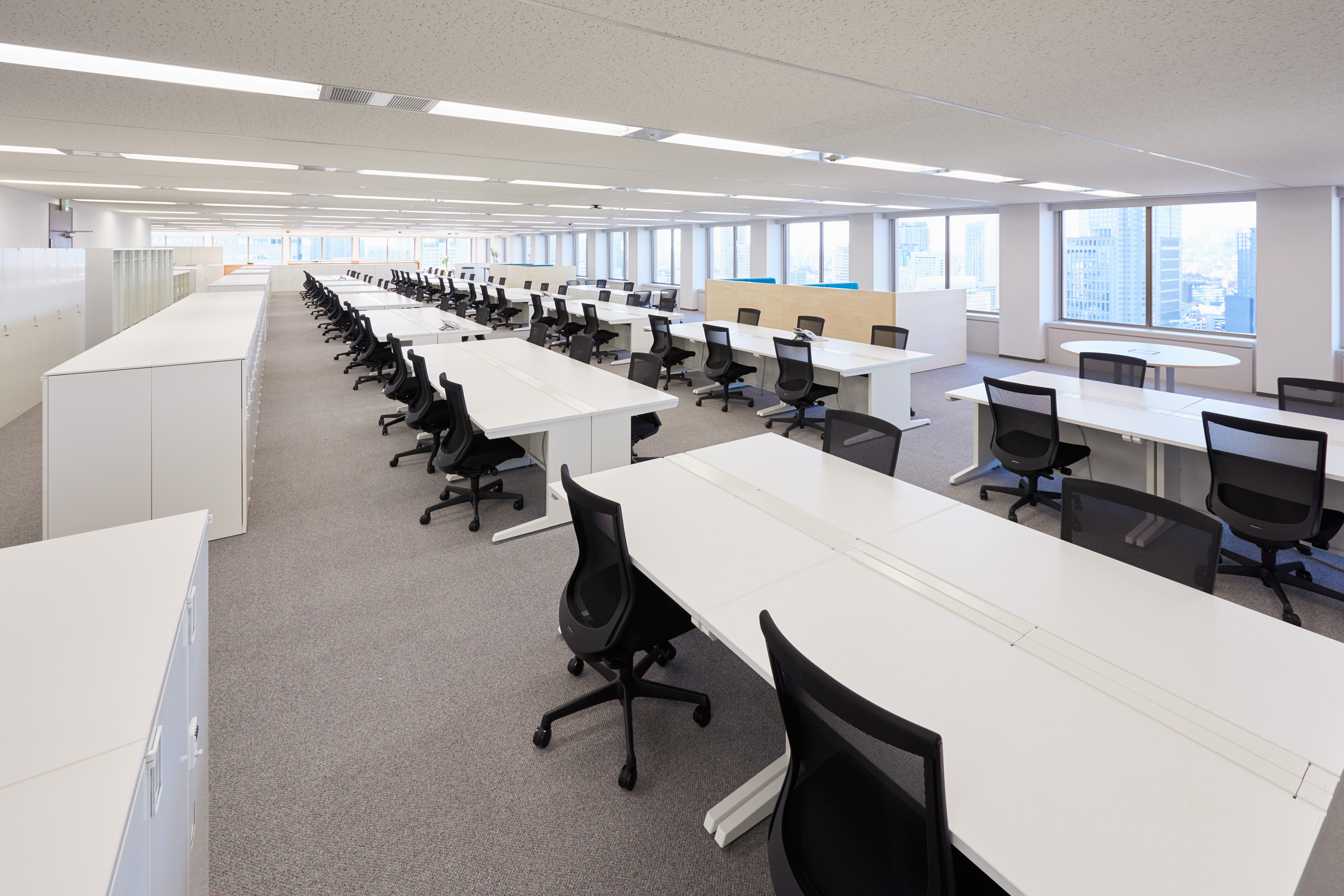 【年休124日】残業ほぼ無♪IRコンサル会社でのコツコツ事務