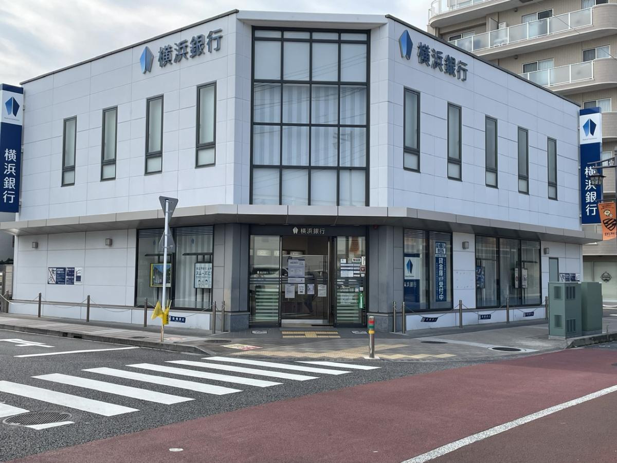 ＼平日6ｈの時短／未経験OK！銀行サポート事務＠支店は相談可