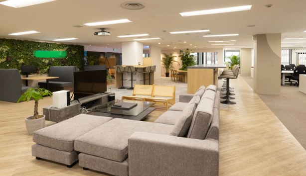 時給1,950円◇インフルエンサーとのやり取り★おしゃれOFFICE☆