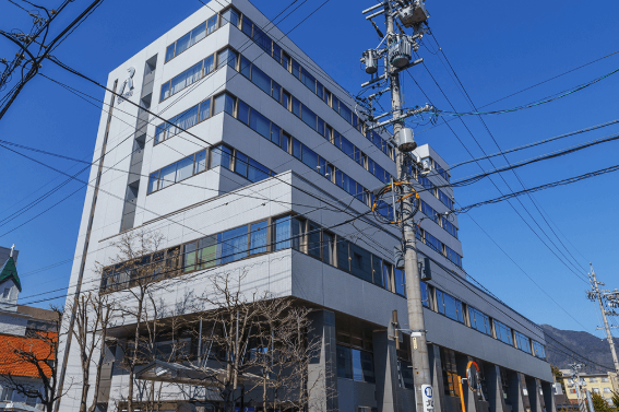 第二新卒歓迎♪未経験から金融事務★契約社員への切替実績あり