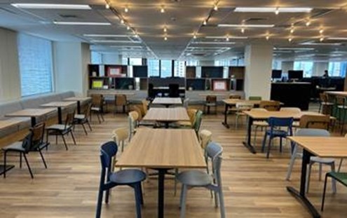 10月★大手総合商社G＼法務×契約書管理／直雇用実績あり★在宅