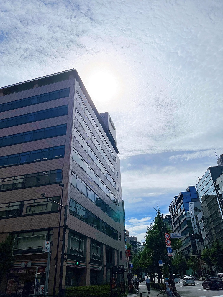 在宅あり【秋葉原】事務デビュー☆月収31万↑