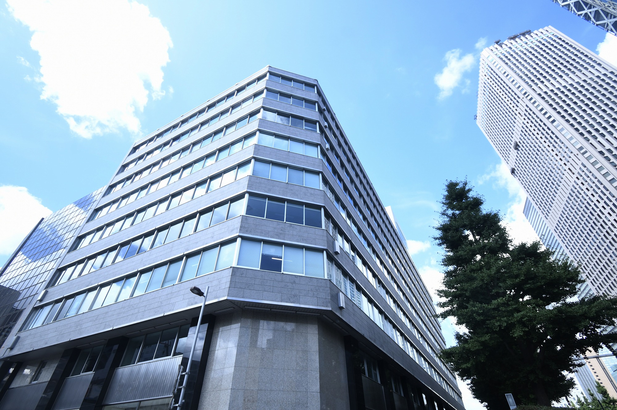 ≪書類不要≫未経験OK！月給25万円↑面接1回・条件重視ならコレ