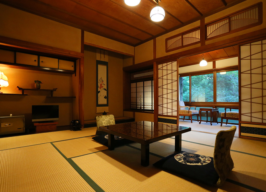 【12月開始】長期★老舗旅館のサービスフロント♪残業少なめ◎