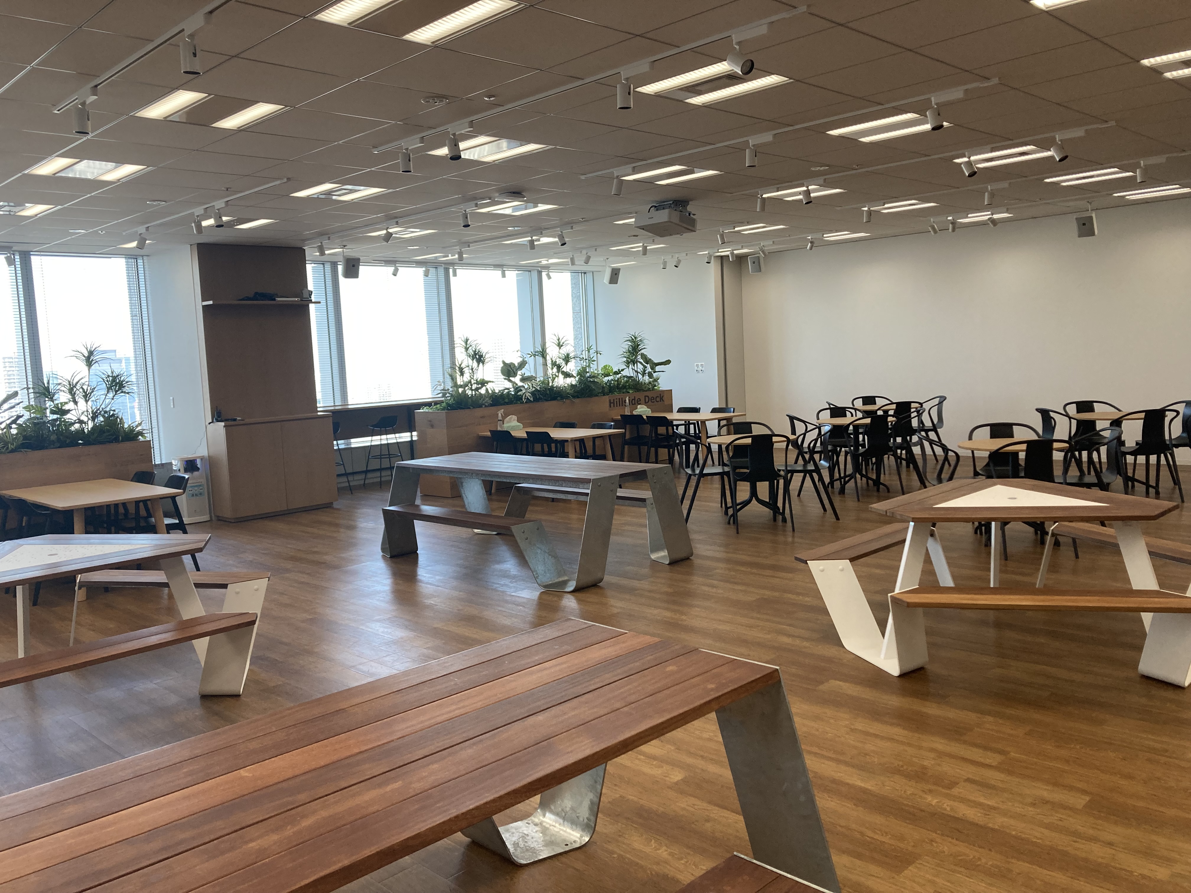 就業先イメージ