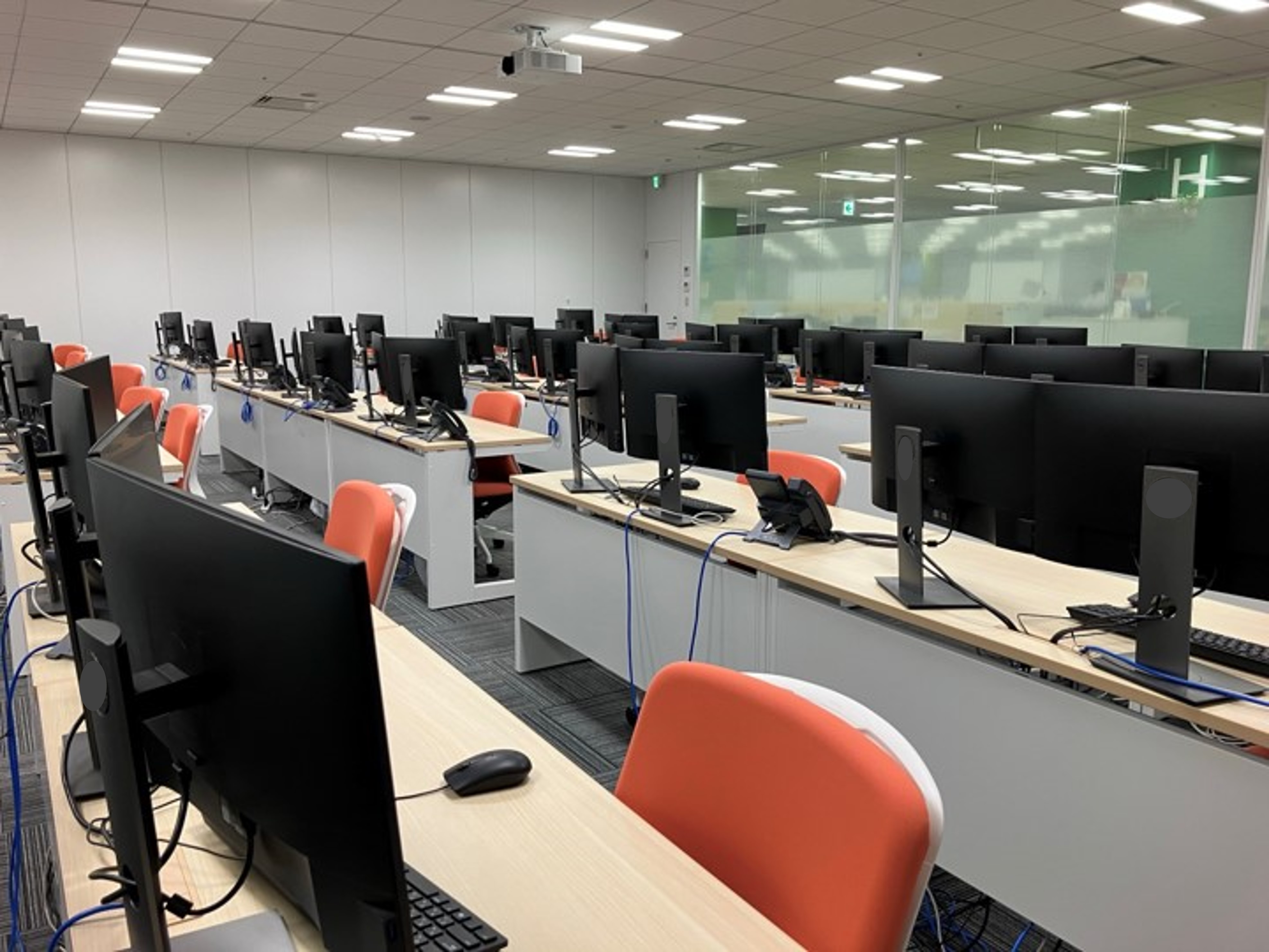 就業先イメージ