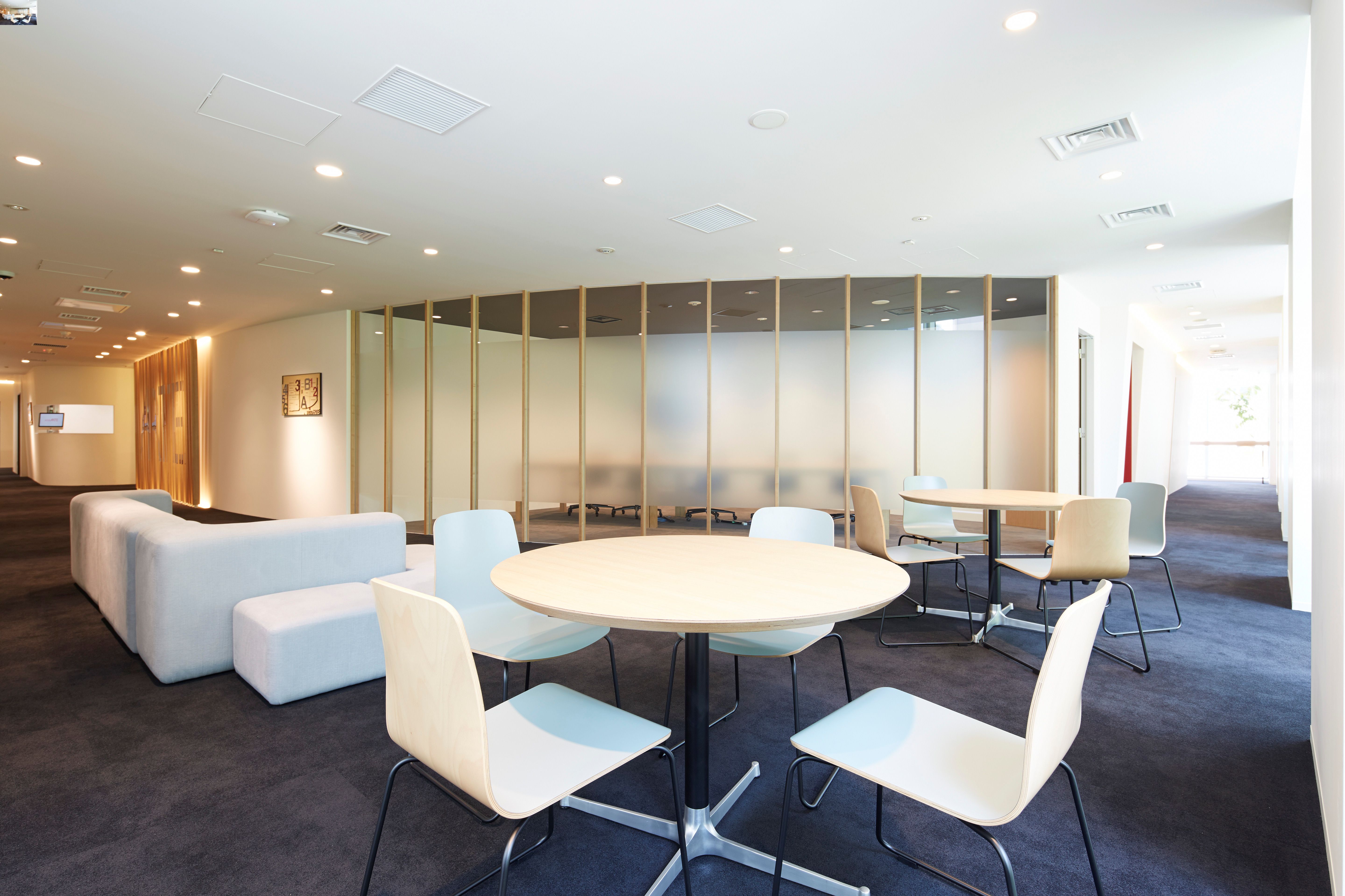 就業先イメージ