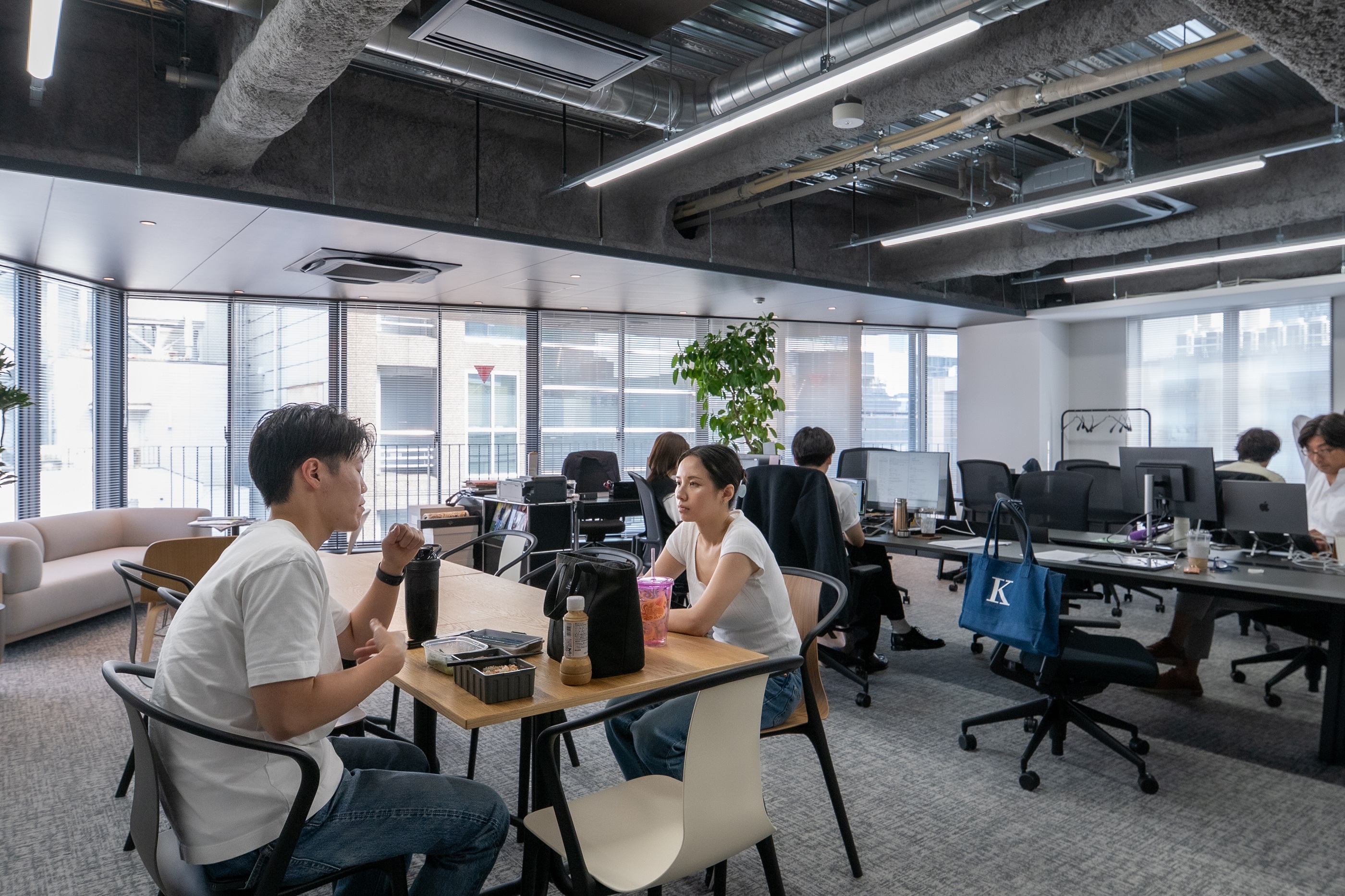 就業先イメージ